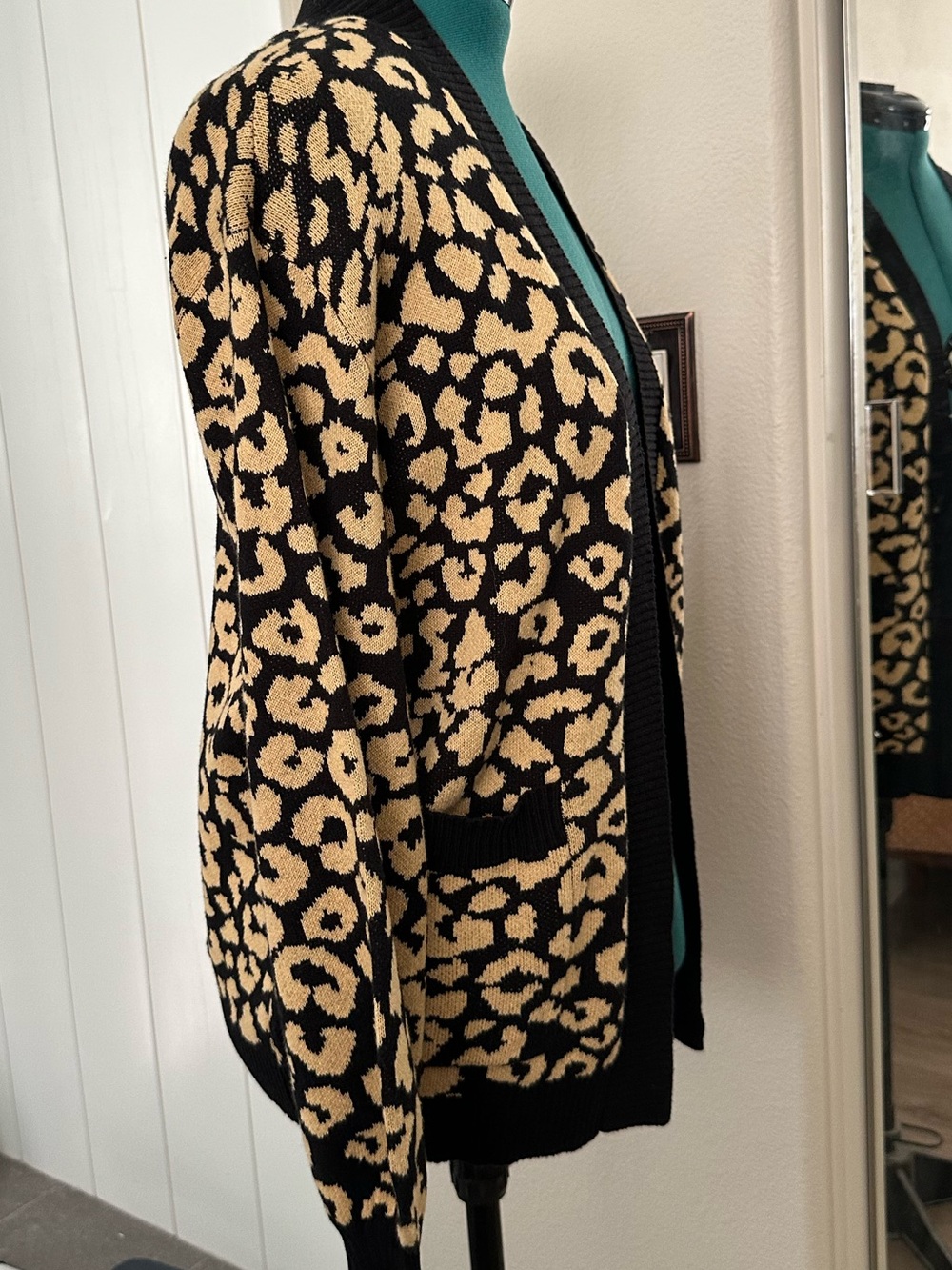 POPSUGAR Black and Beige Leopard Open Cardigan - Picture 6 of 14